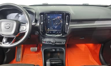 XC40