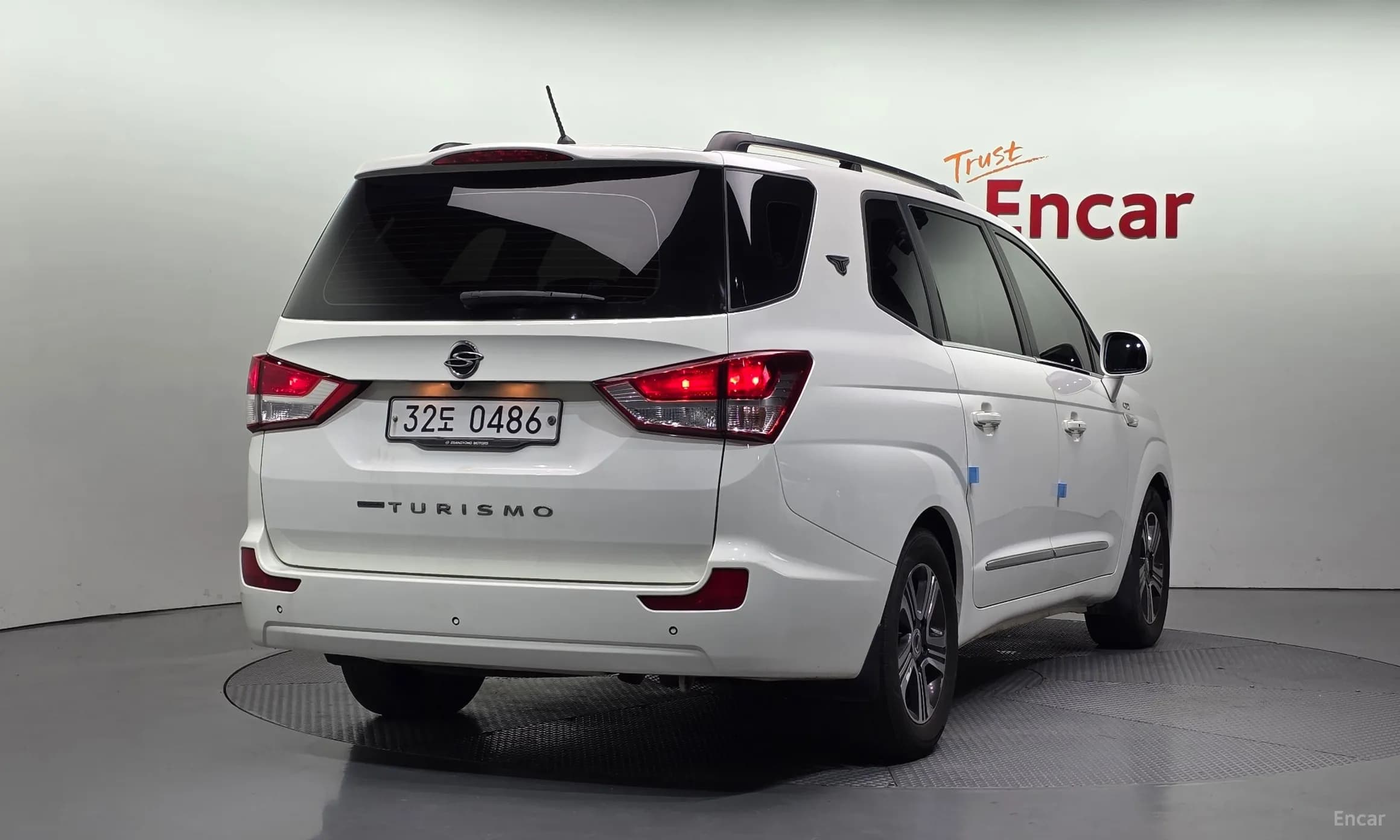 Korando Turismo