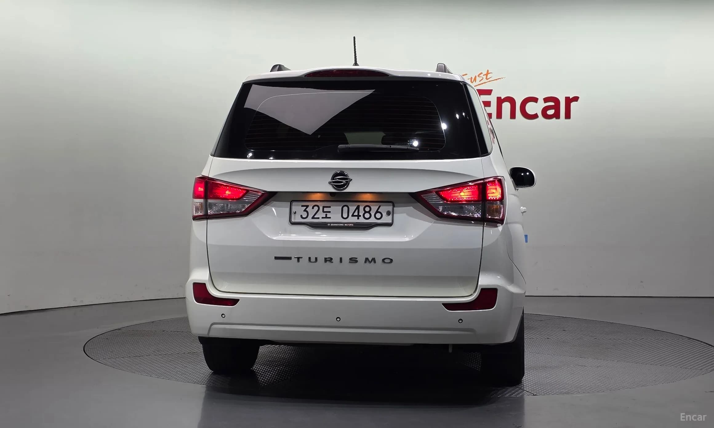 Korando Turismo