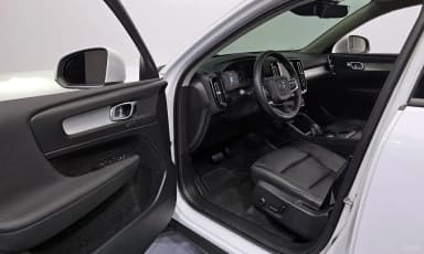 XC40