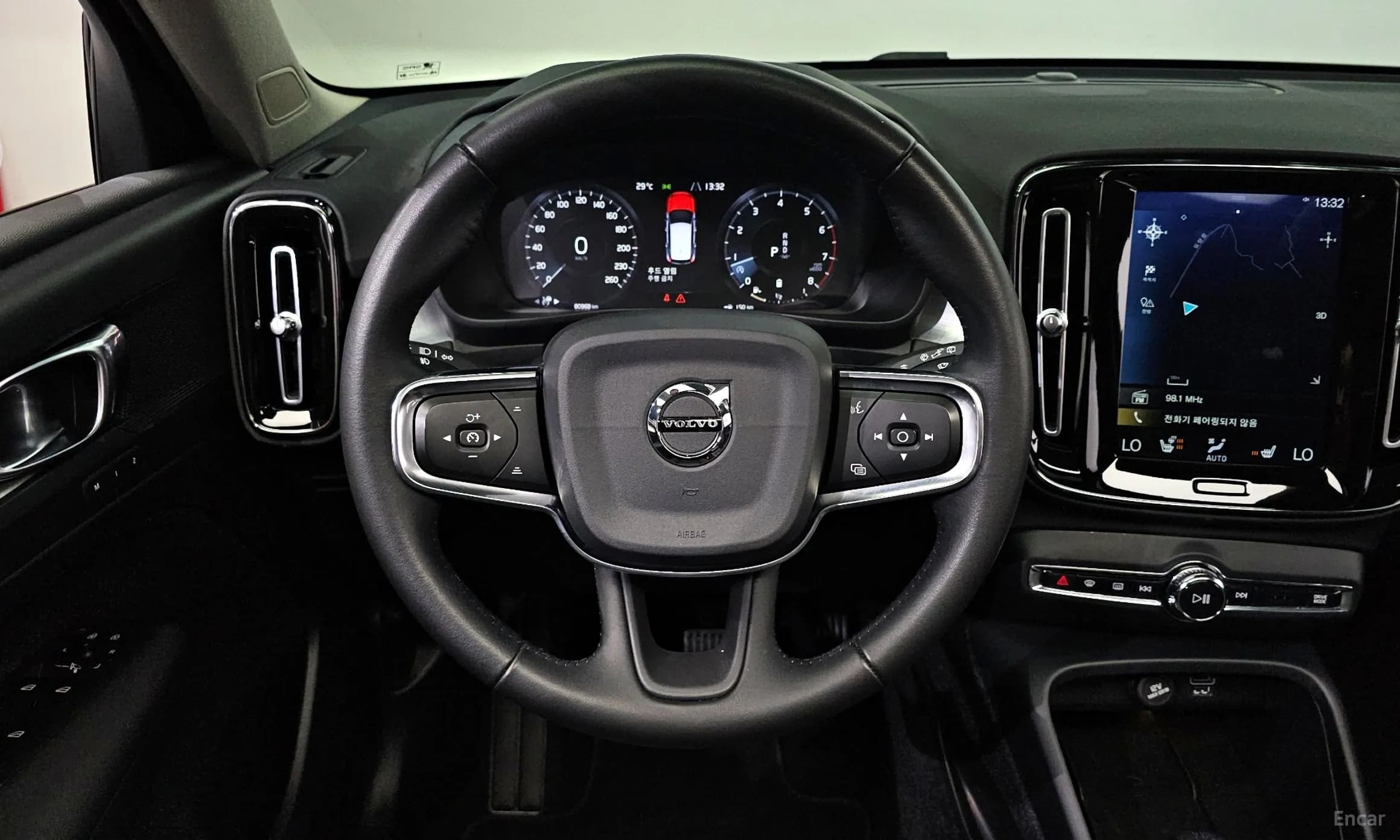XC40