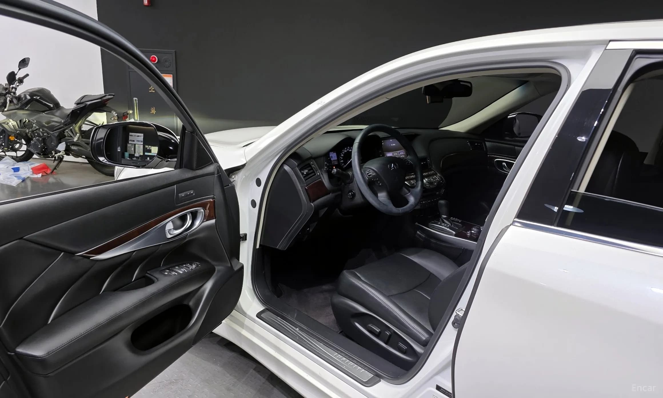 Q70