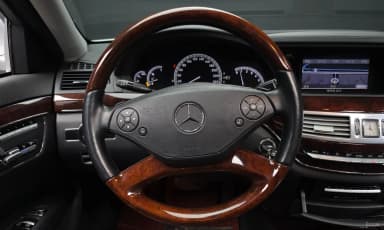 S-Class W221