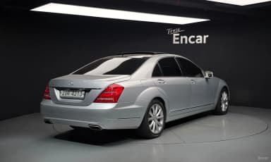 S-Class W221