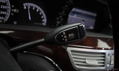 S-Class W221