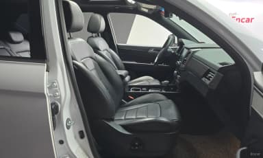 G4 Rexton