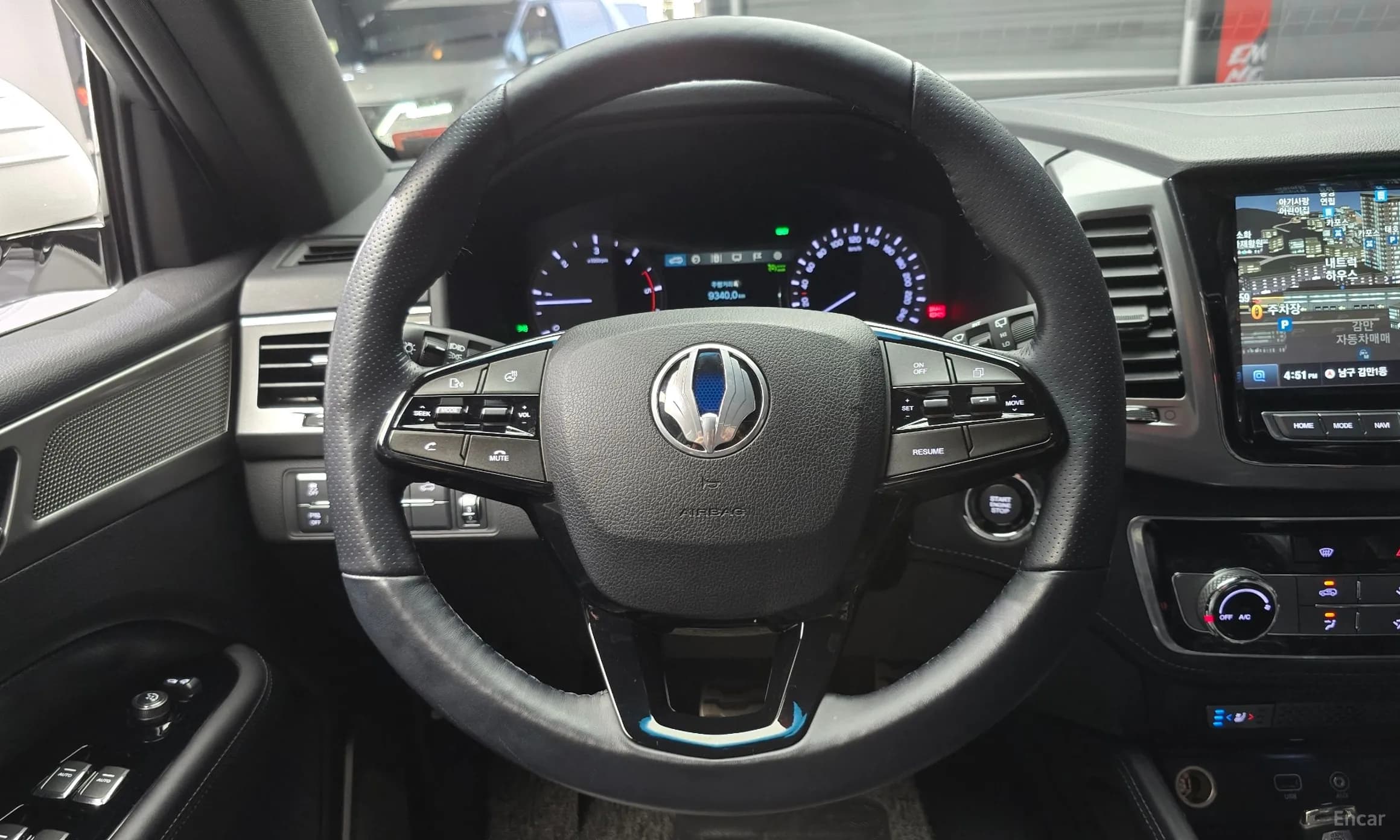 G4 Rexton