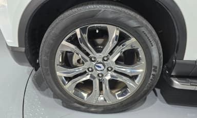 G4 Rexton