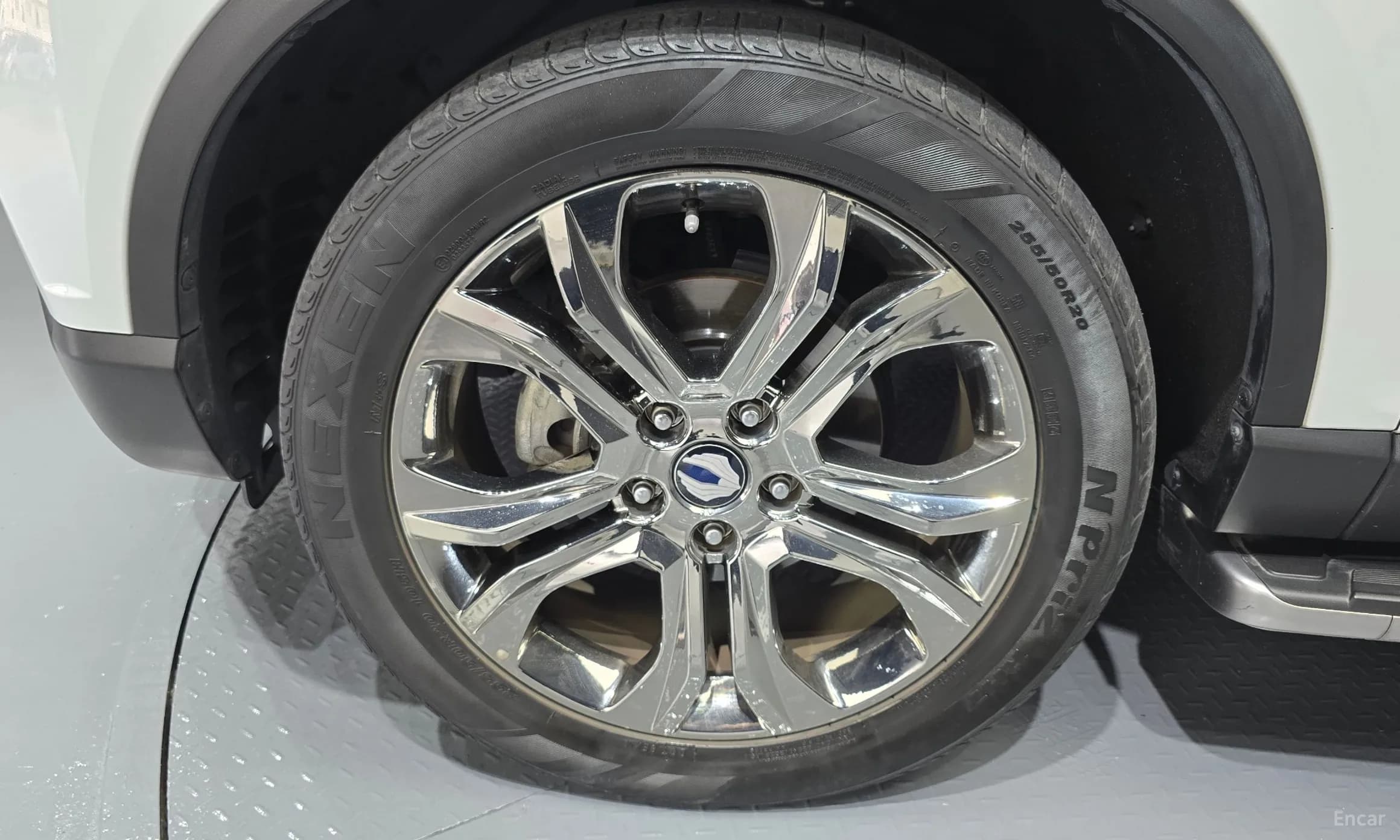G4 Rexton