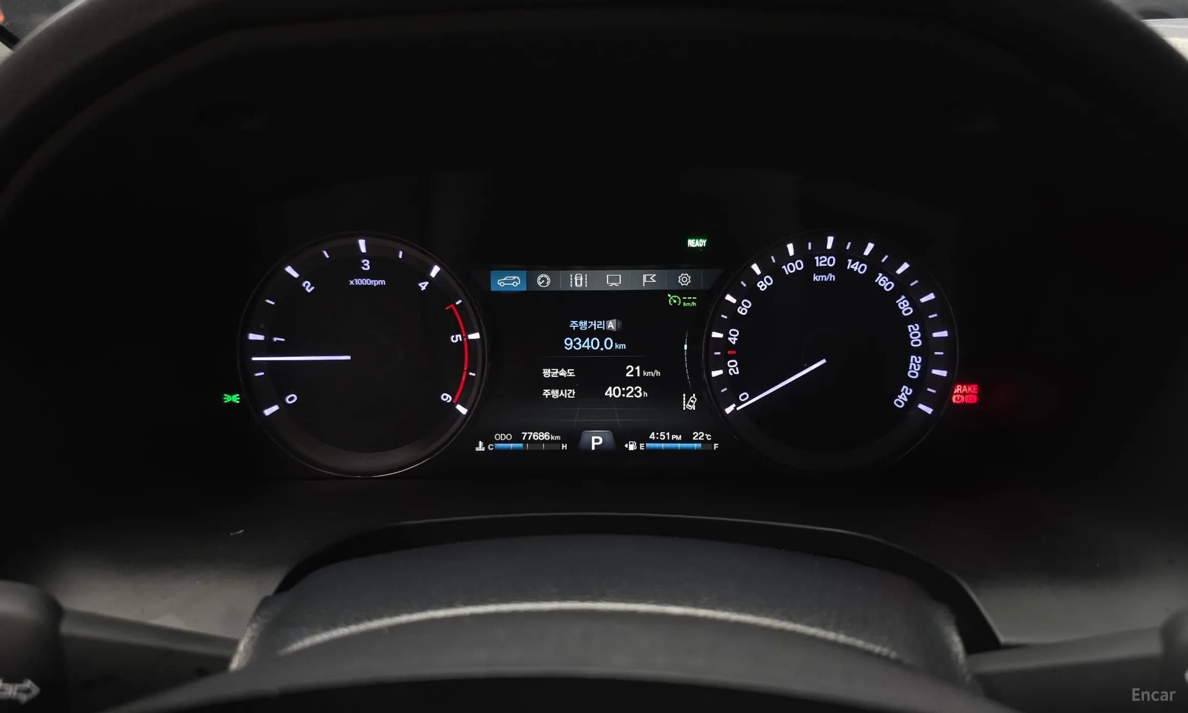 G4 Rexton