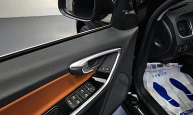 S60