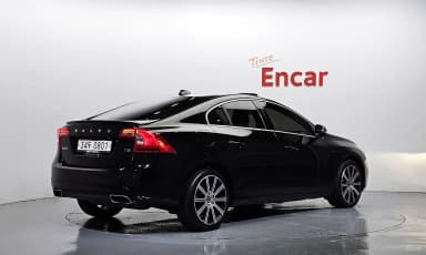 S60