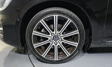 S60