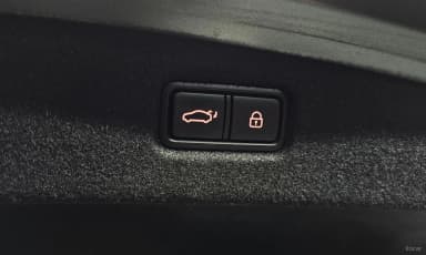 G90