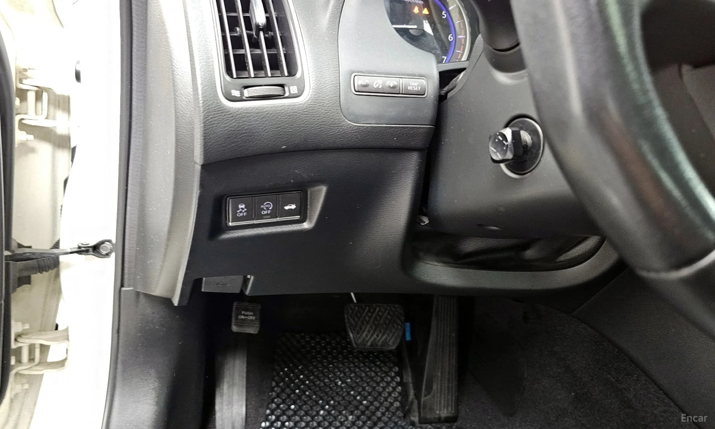Q50