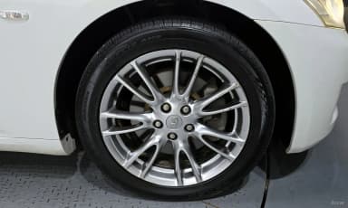 G37