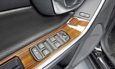 S60