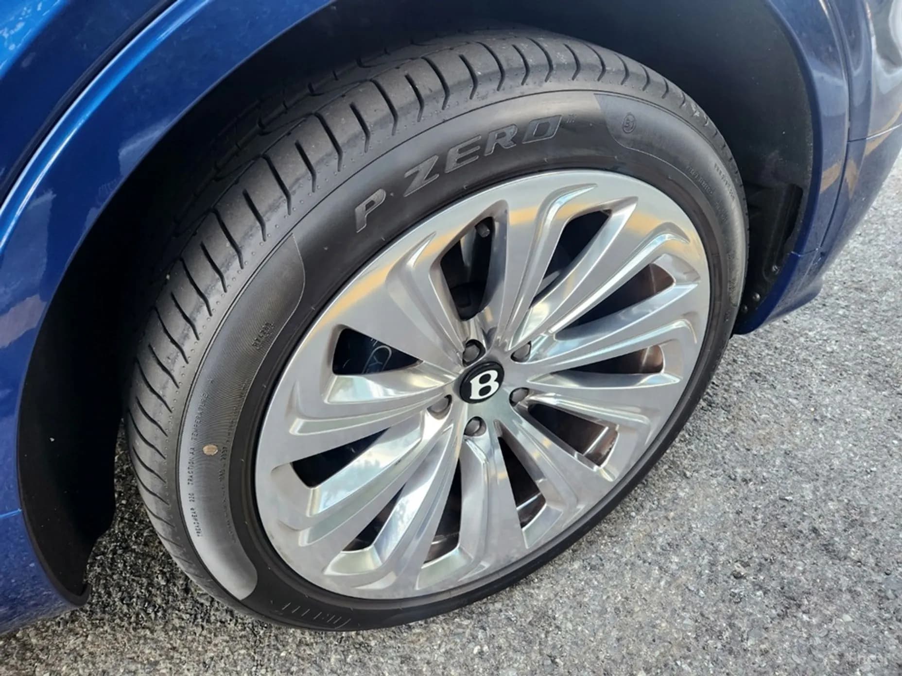 Bentayga