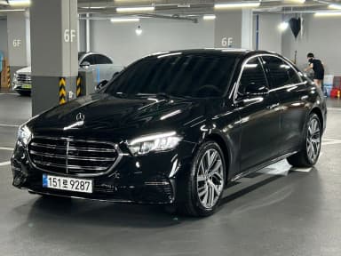 E-Class W214