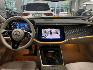 E-Class W214