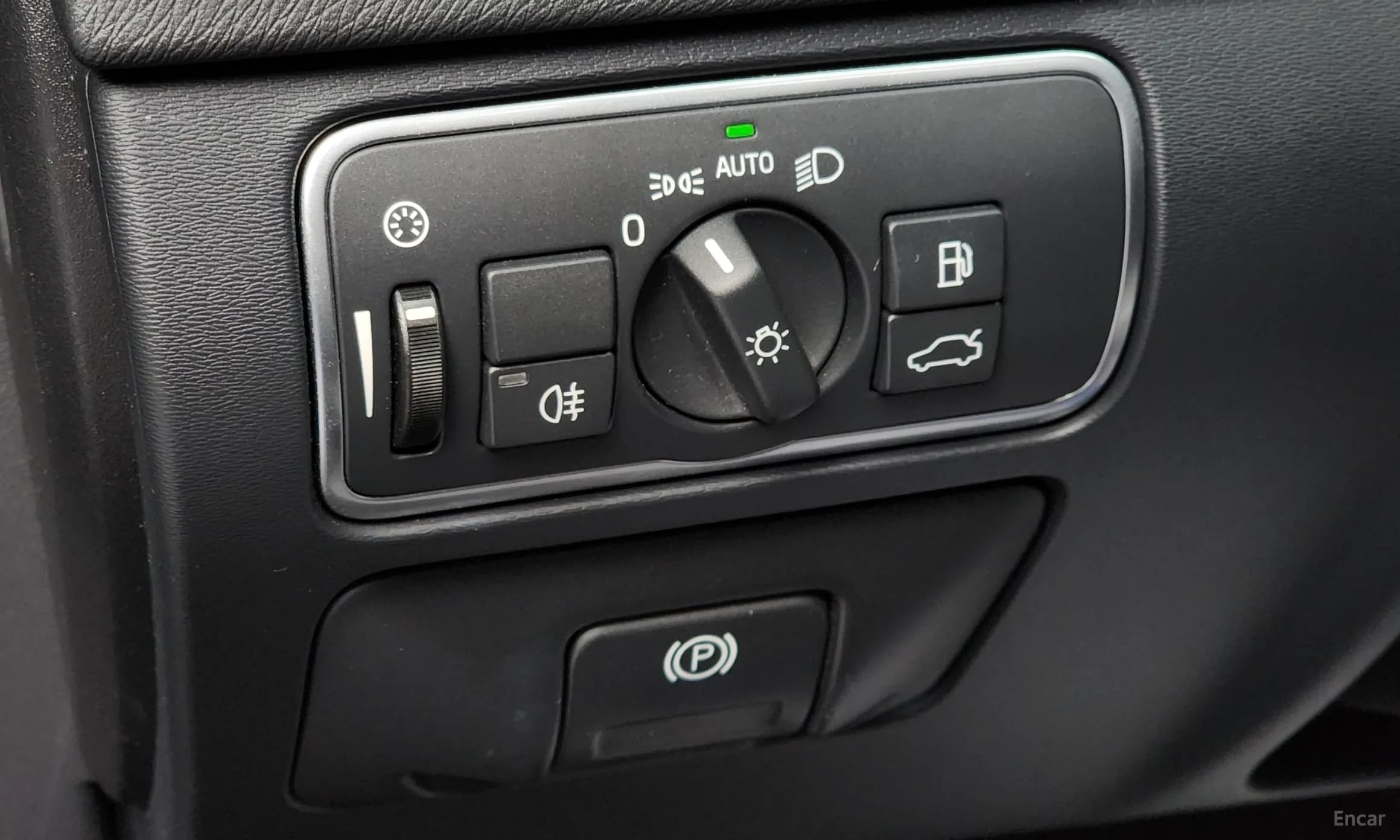 S60