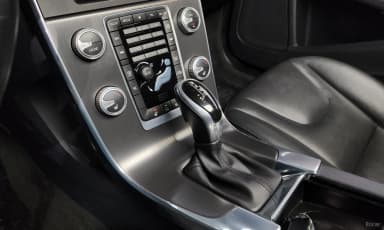 S60
