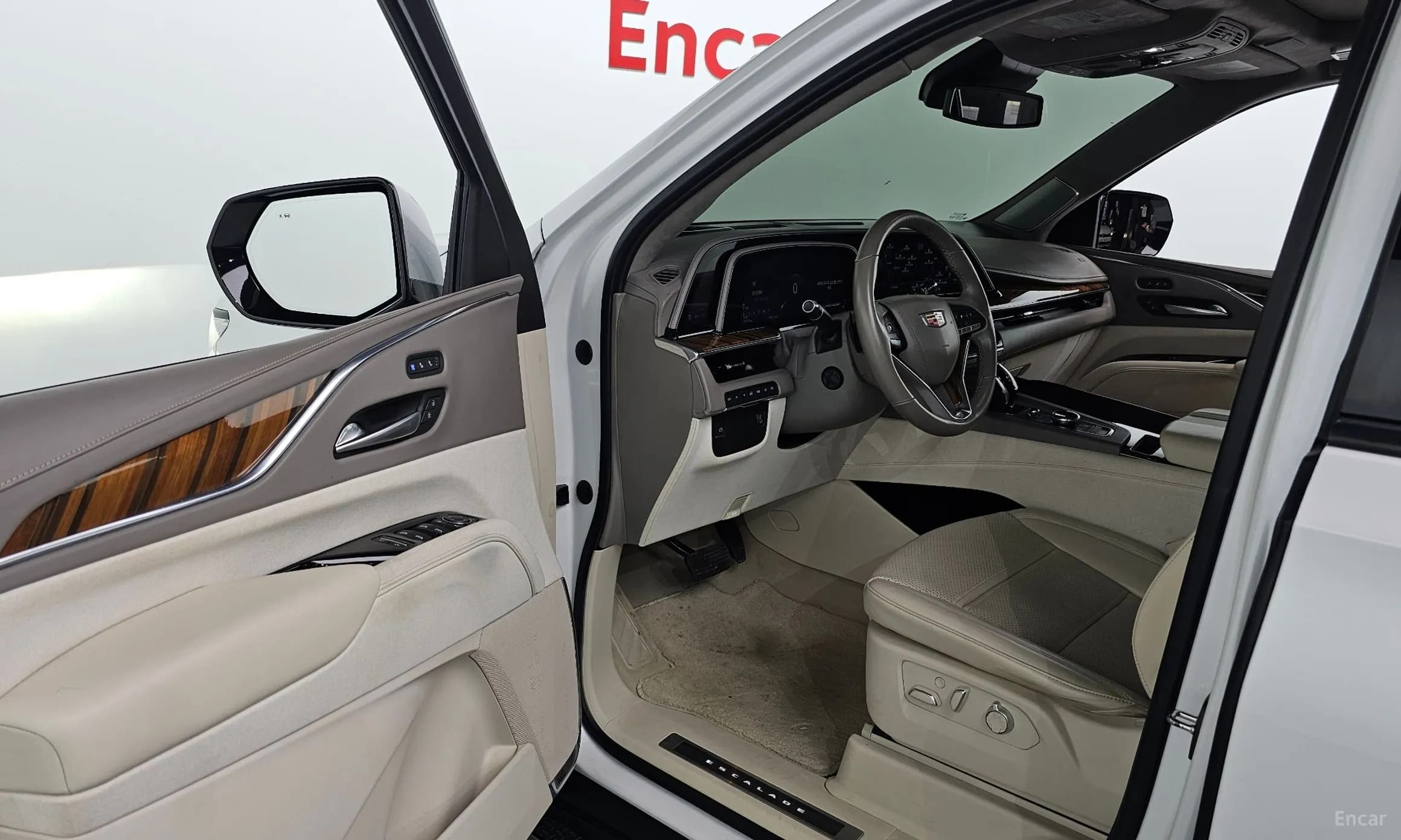 Escalade 5th Generation
