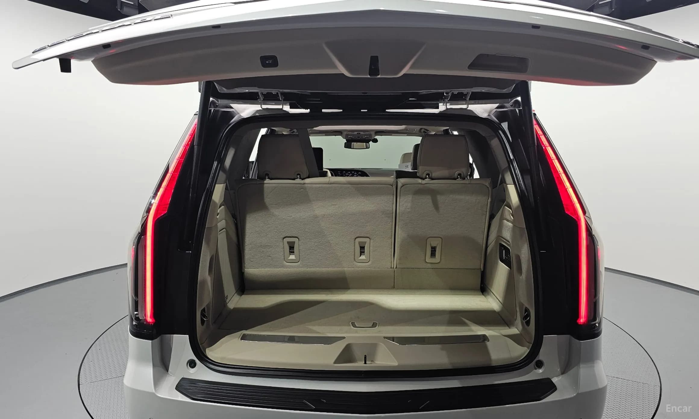 Escalade 5th Generation