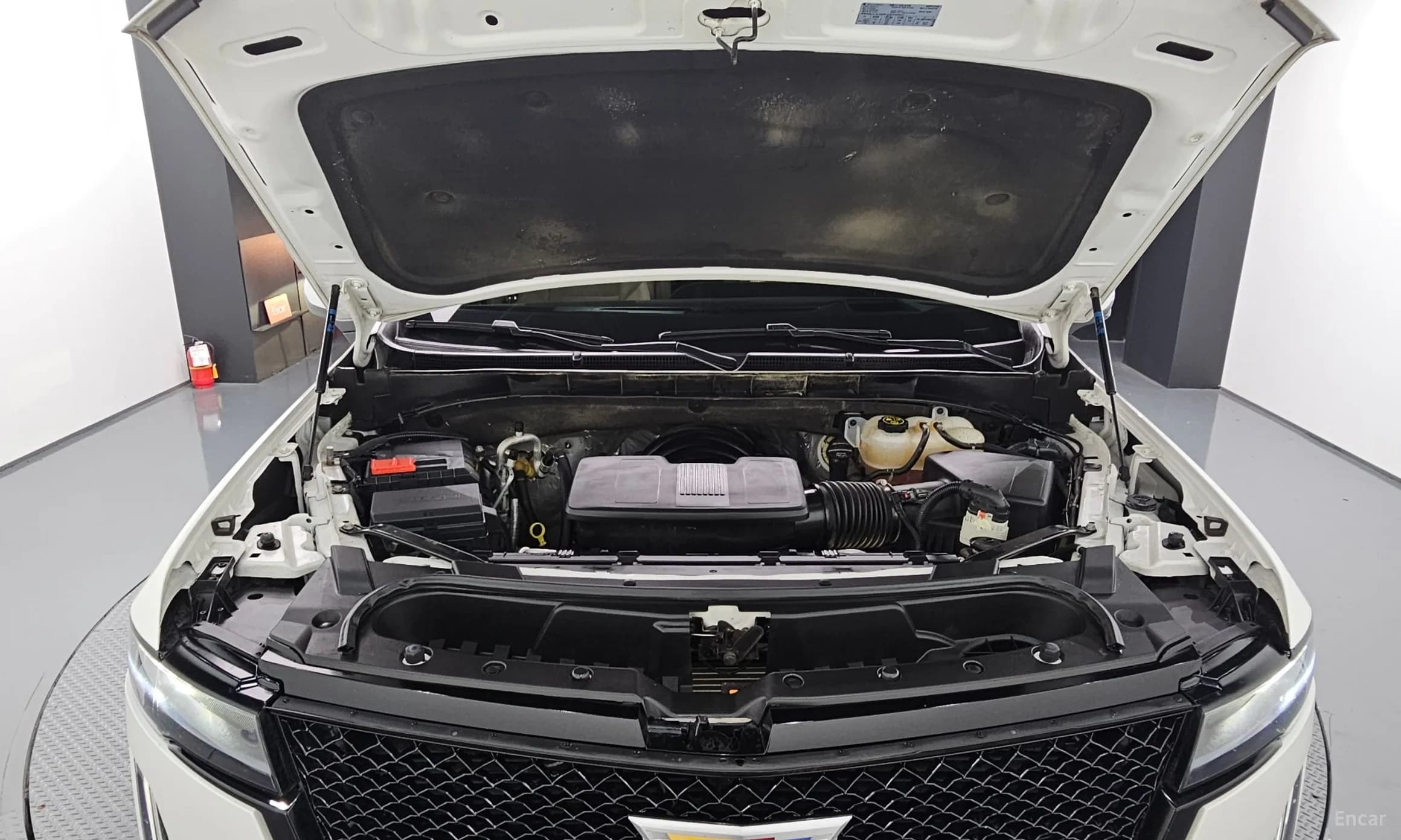 Escalade 5th Generation