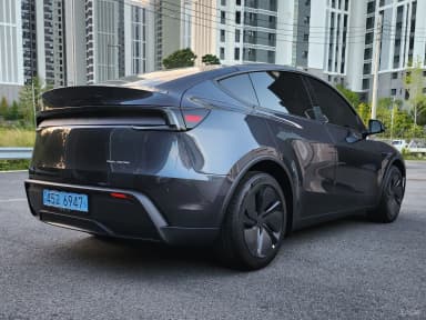 Model Y