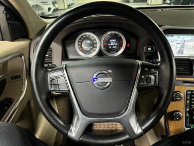 XC60