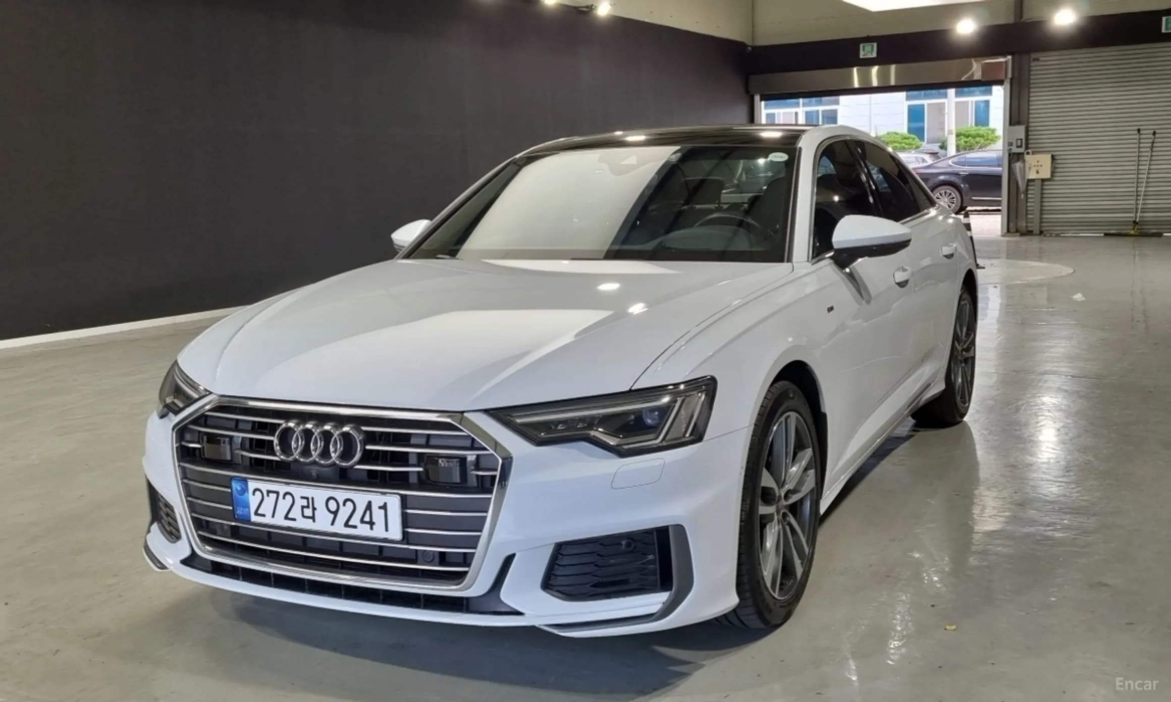 A6 (C8)