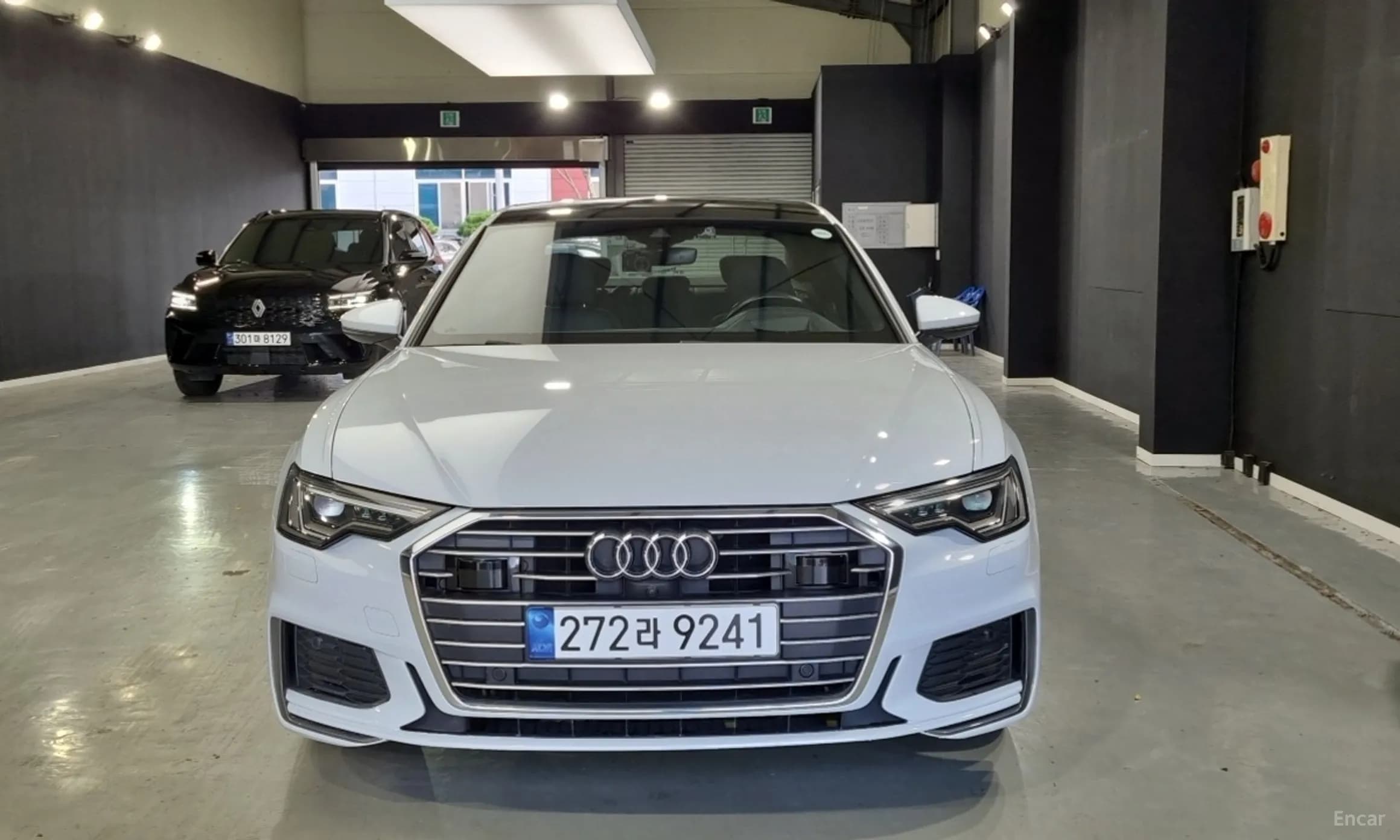 A6 (C8)