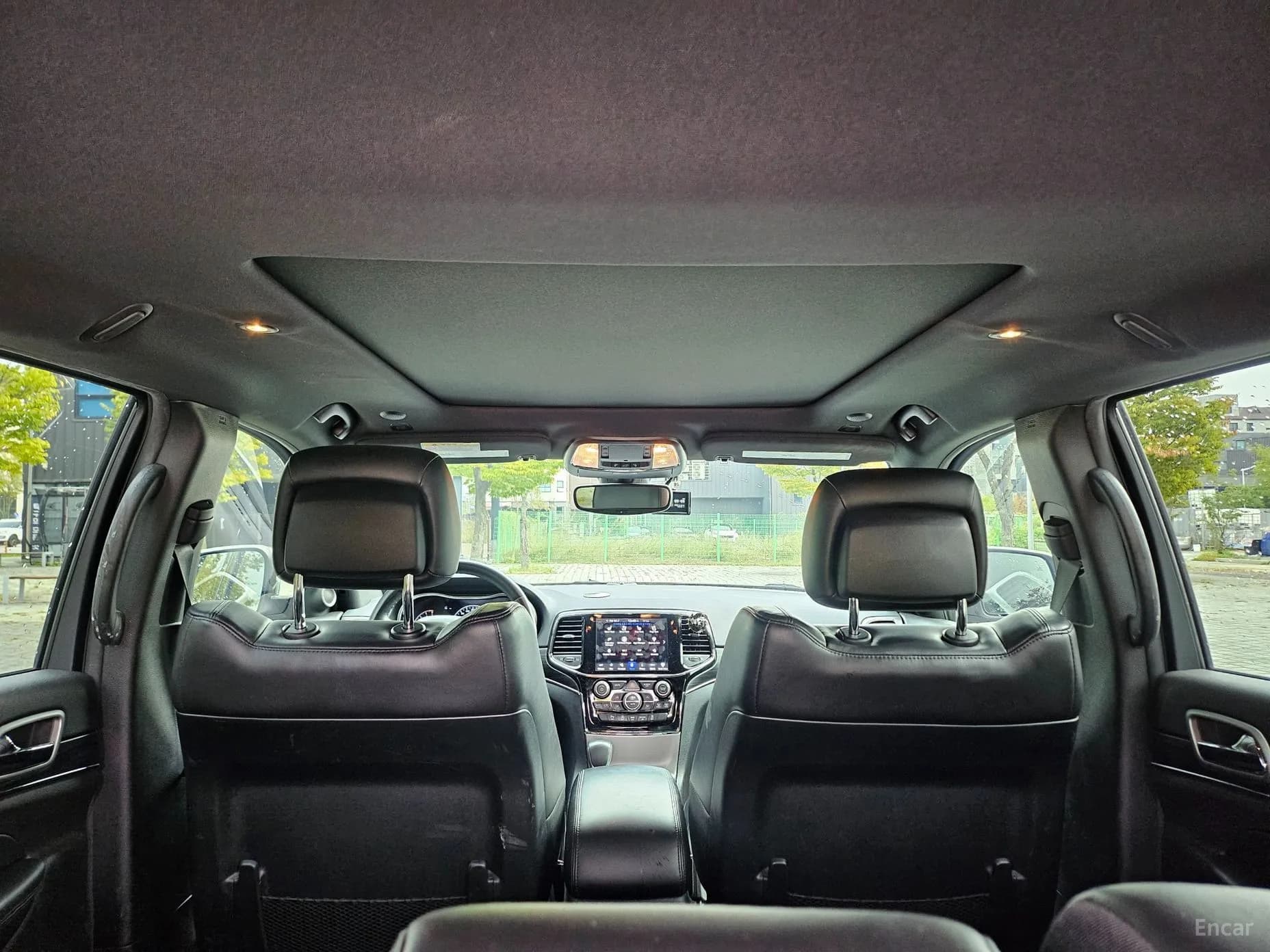 Grand Cherokee