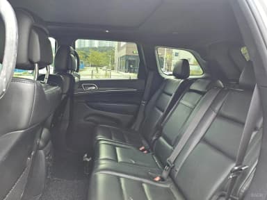 Grand Cherokee