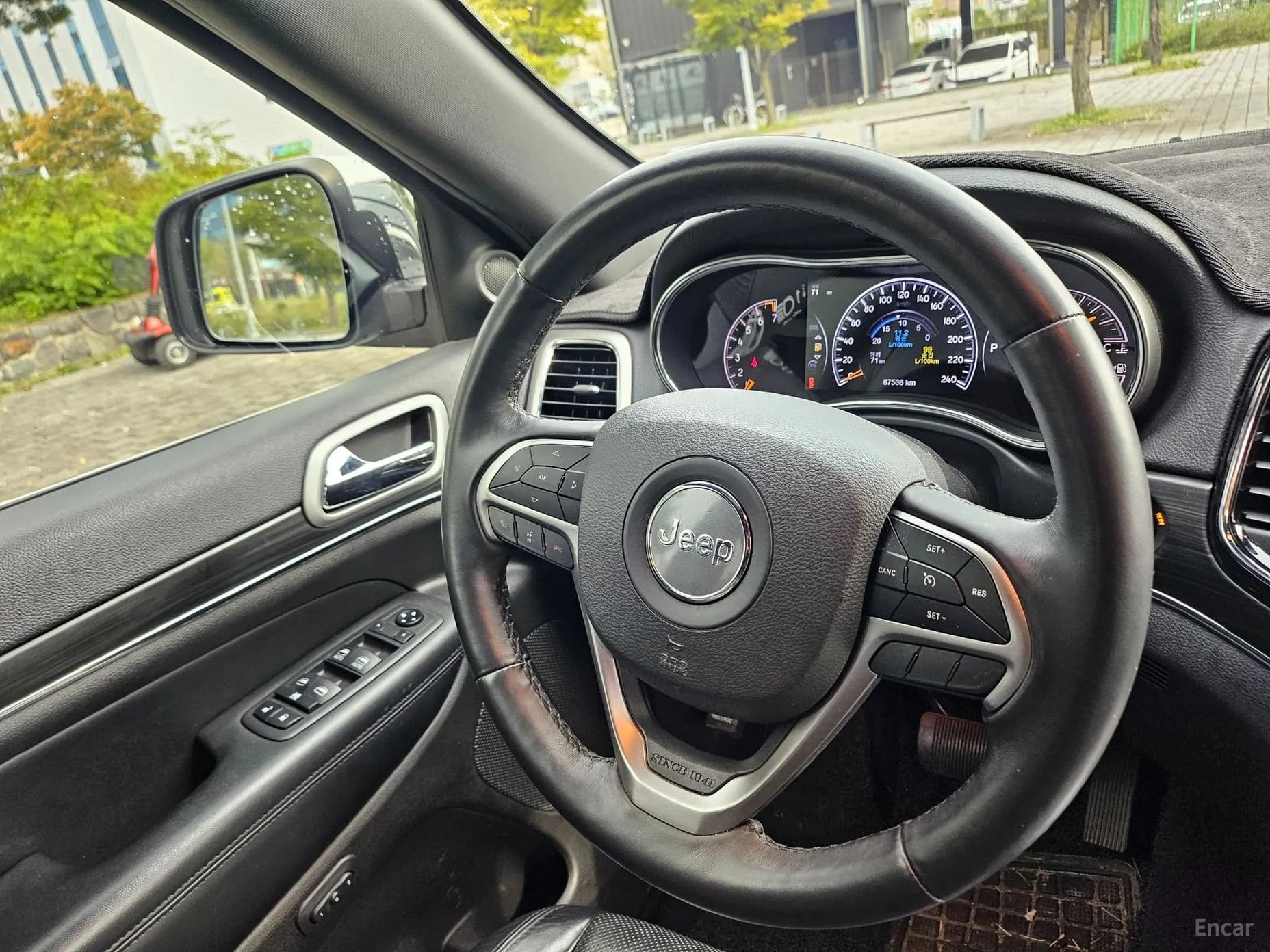 Grand Cherokee