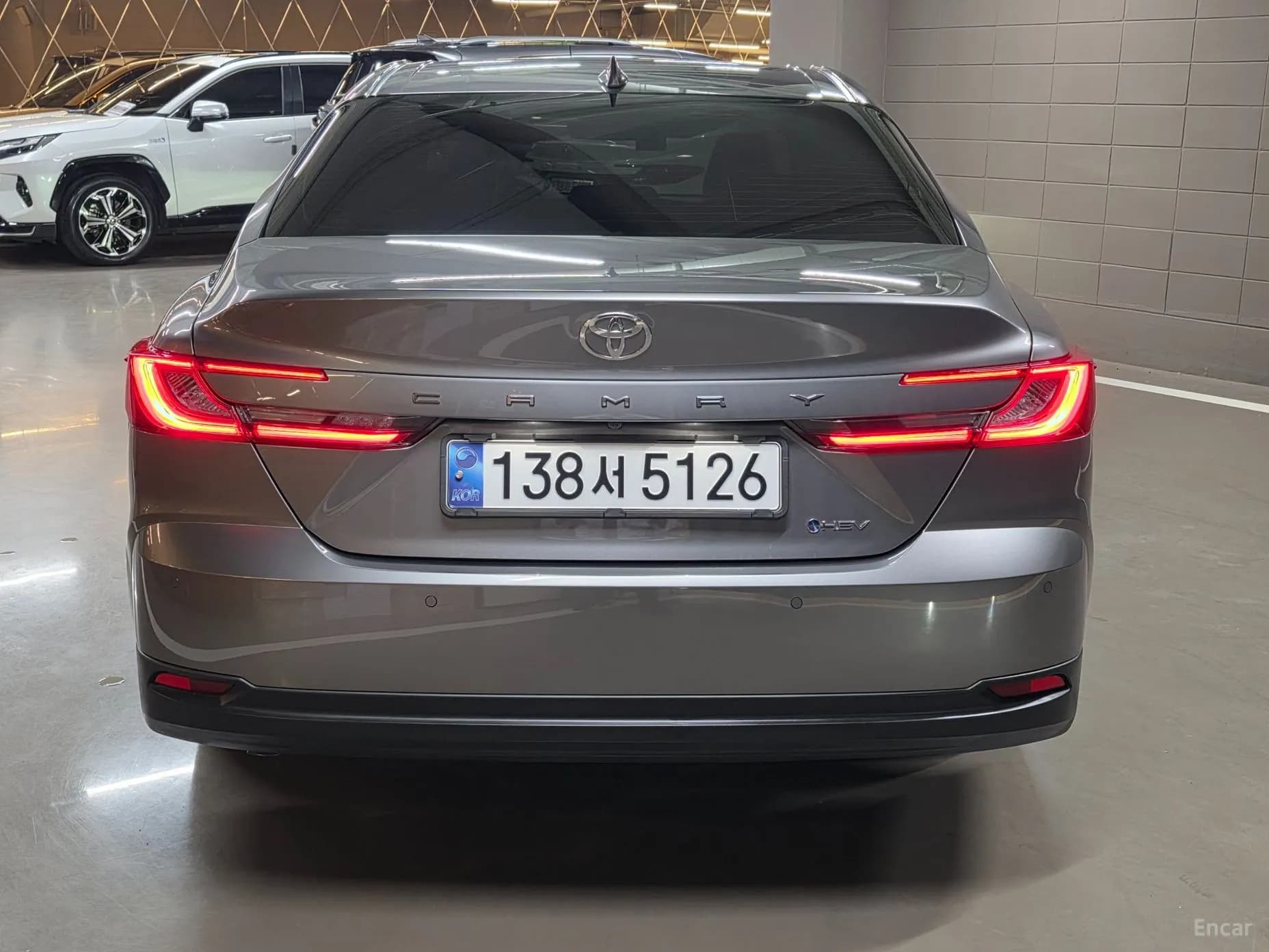 Camry (XV80)