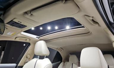 Camry (XV70)