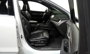 XT5