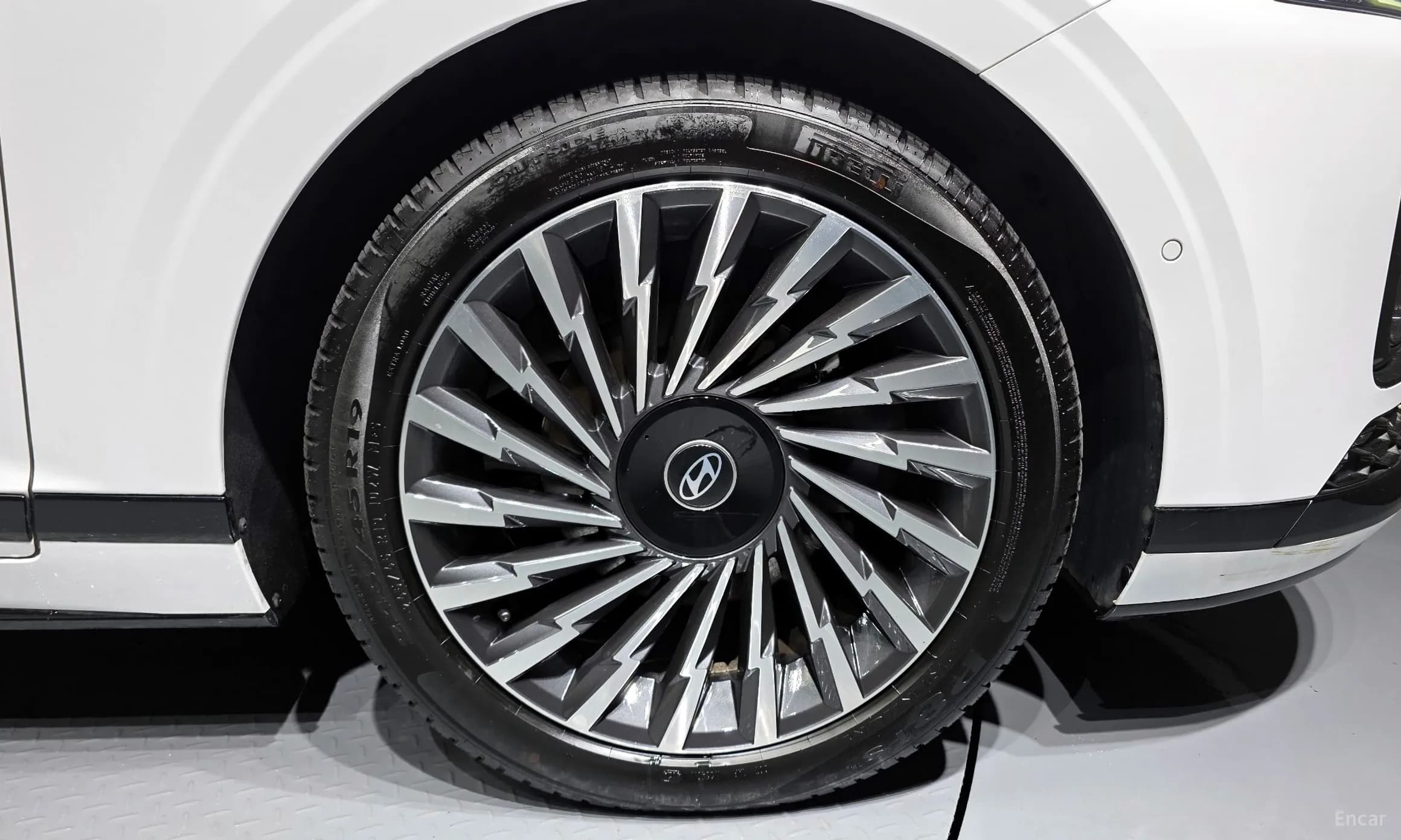 Grandeur Hybrid (GN7)