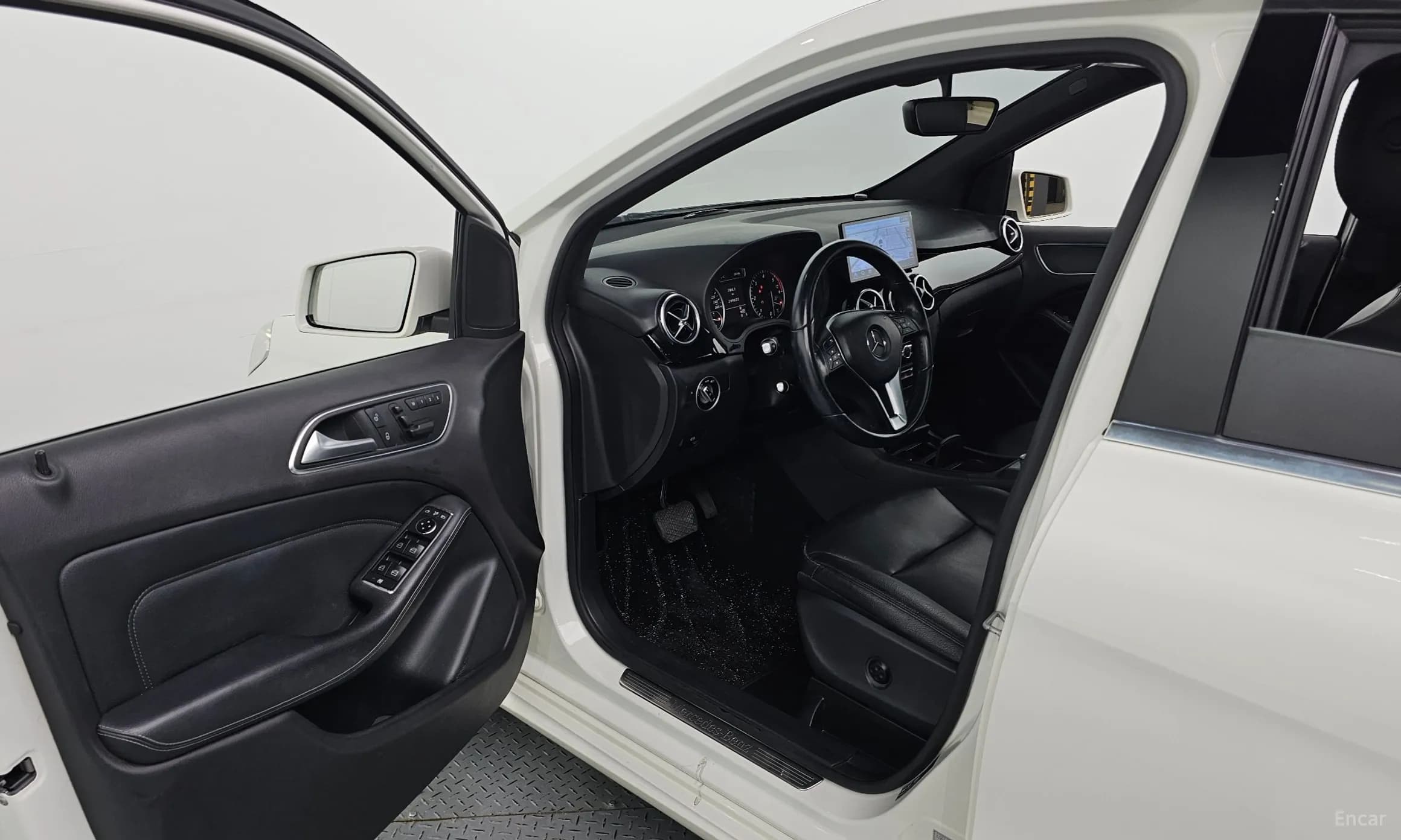 B-Class W246