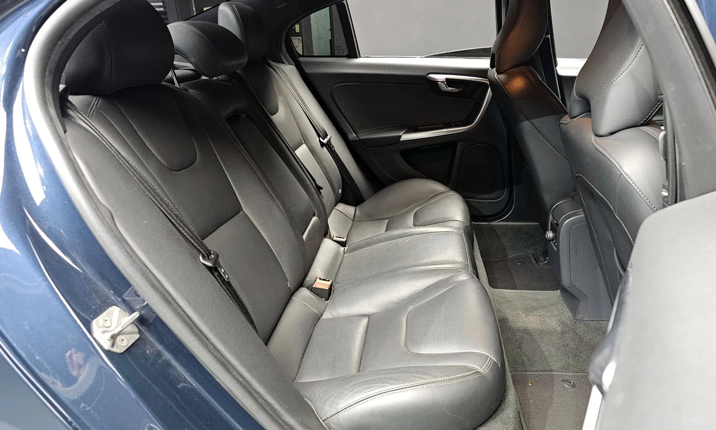 S60