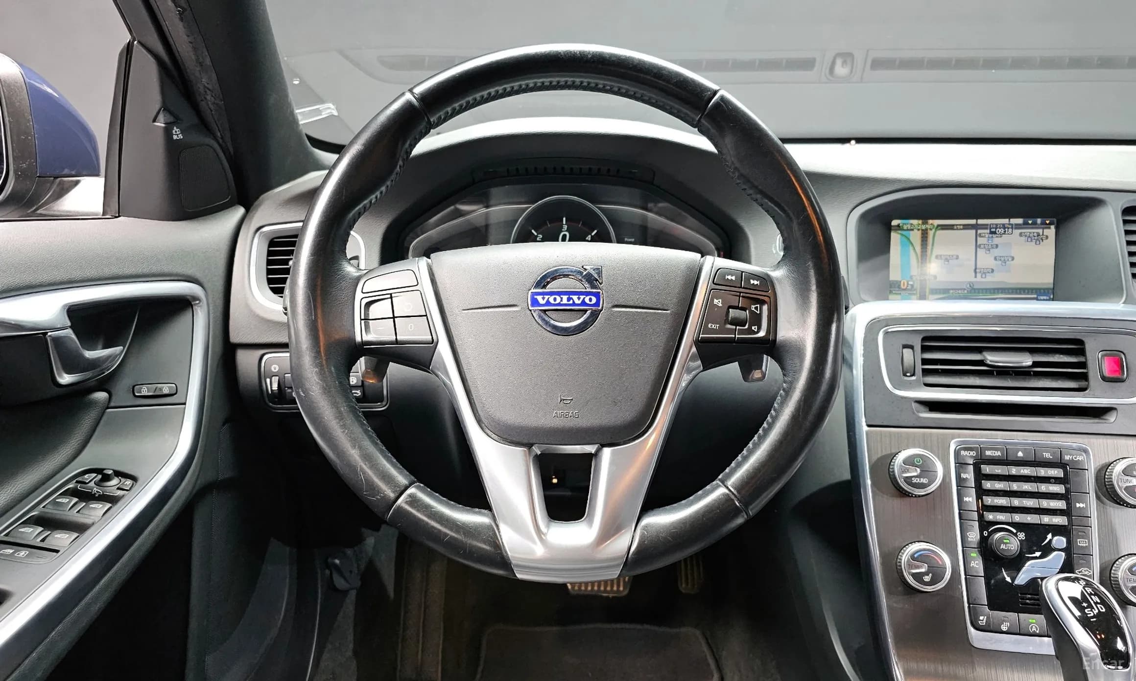 S60