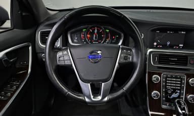 S60