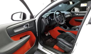 XC40