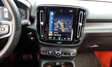 XC40