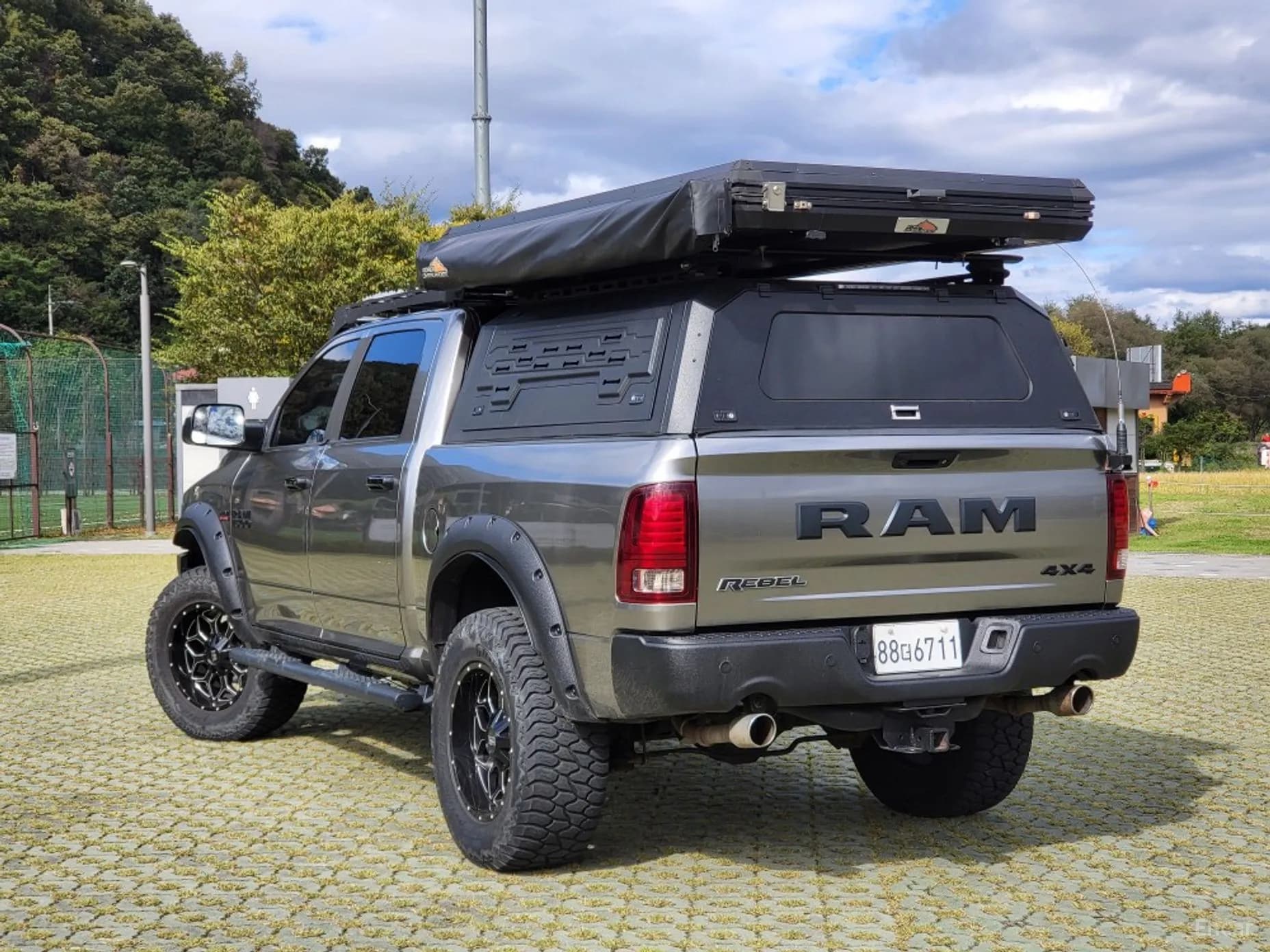 Lampickup