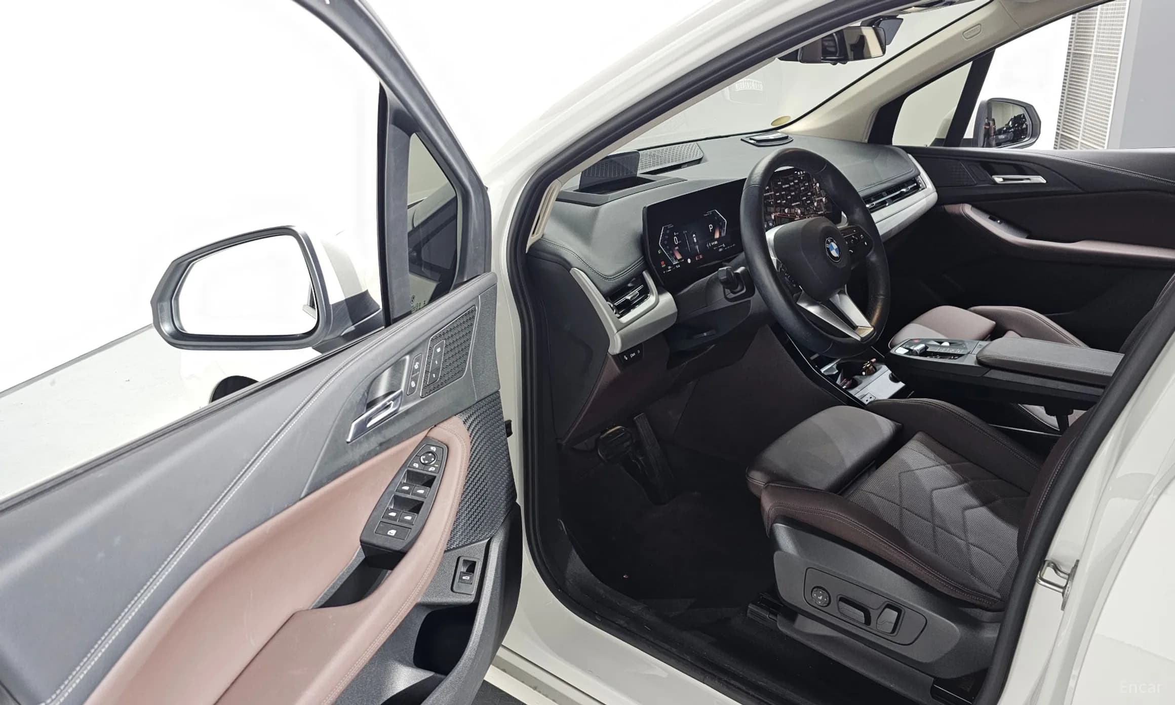 2 Series Active Tourer (U06)