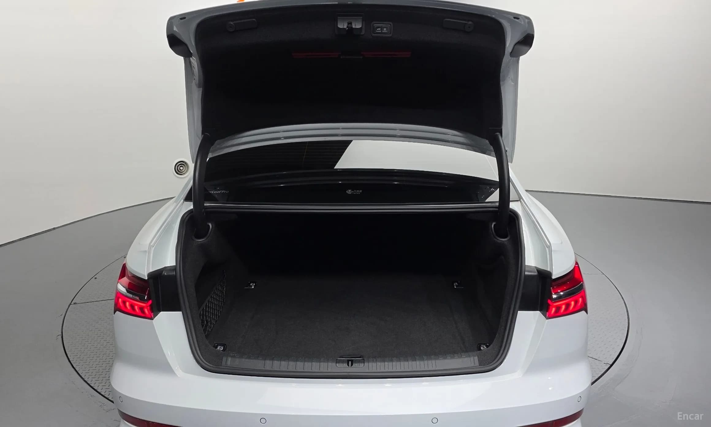 A6 (C8)