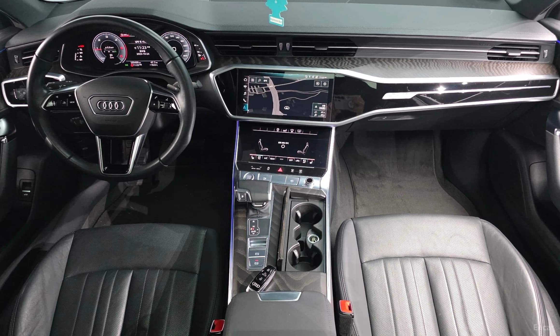 A6 (C8)